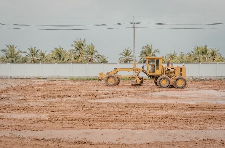 Ulaşım projelerine yakın yatırımlık arsa seçenekleri.